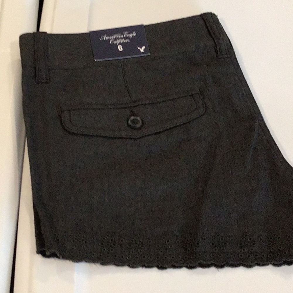 NWT AEO American Eagle Dress Shorts 6